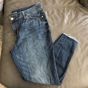 Maurices Frayed Skinny Ankle Crops